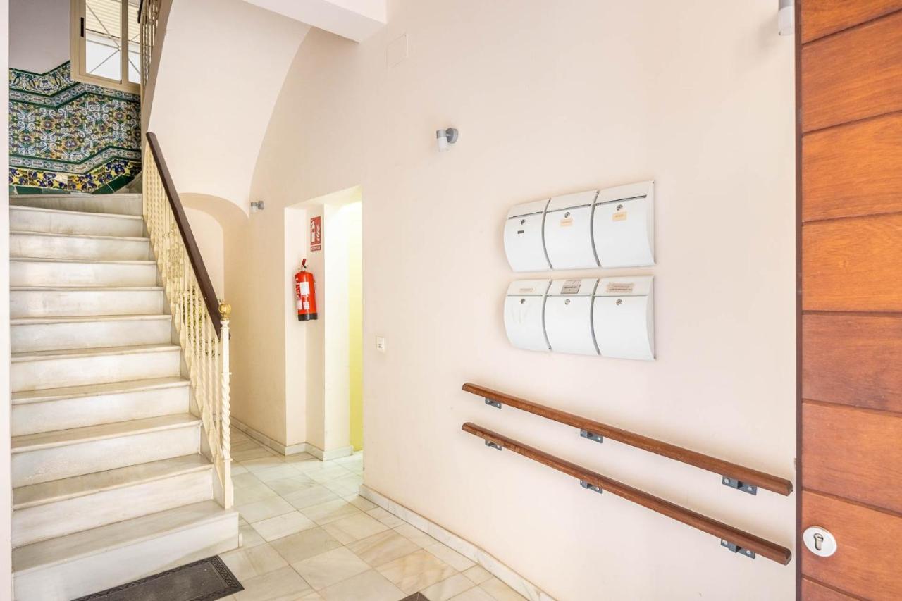 Apartamento Hercules - Vacacional Sevilla Экстерьер фото