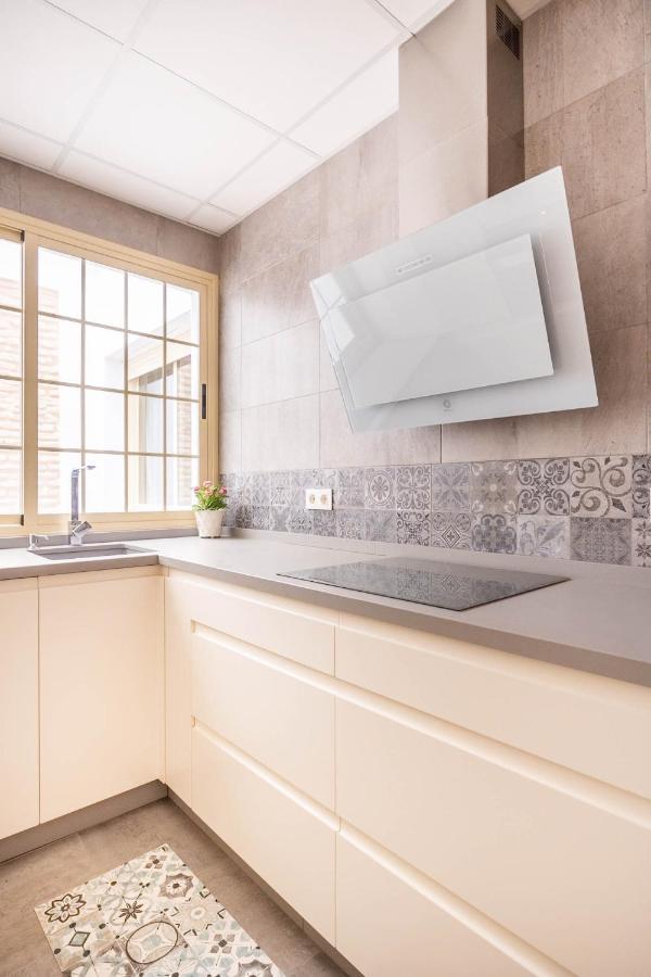 Apartamento Hercules - Vacacional Sevilla Экстерьер фото